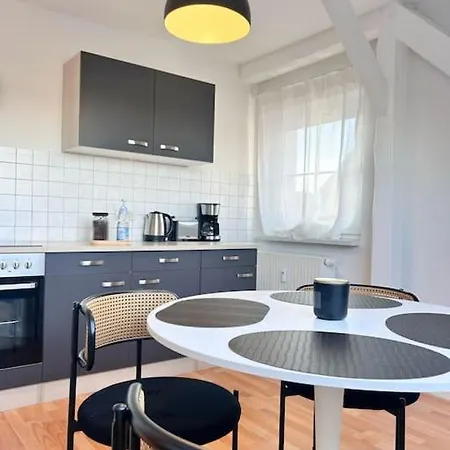 Apartment Gemuetliches Stadtloft In *